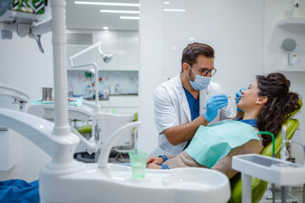 Best Commercial Dentistry  in Petersburg, IL